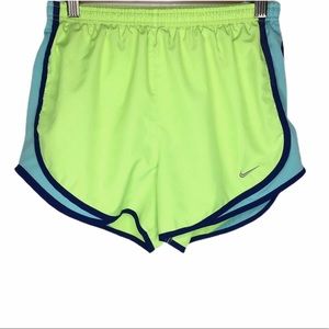 Nike Small Green Running Shorts Built In‎ B…